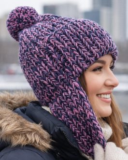 Жіноча в’язана шапка вушанка “Ms. Jen” з помпоном, фіолетово-чорний мікс – ручна робота від PRIGRIZ